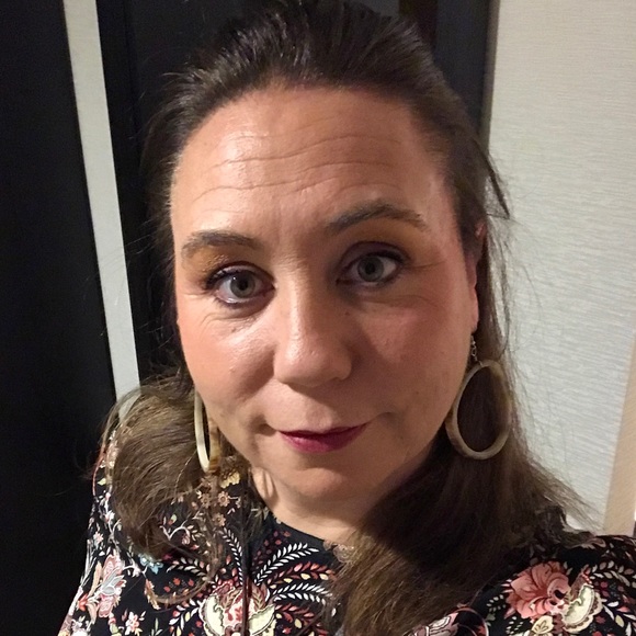 BOOKMARK MY CLOSET 🥰 LIKE THIS POST 🥰 Munandme - Picture 3 of 9